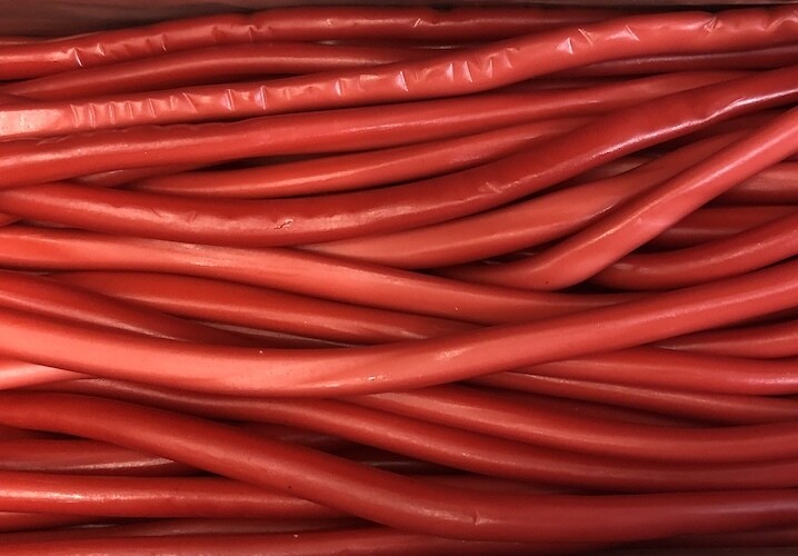 Strawberry Cables (1piece)