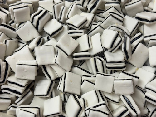 Black & White Mints (100grams)