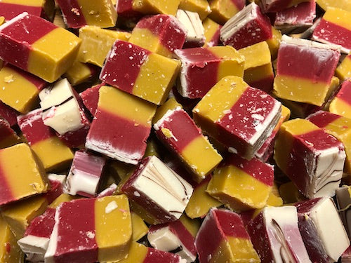 Cherry Bakewell Fudge (100grams)