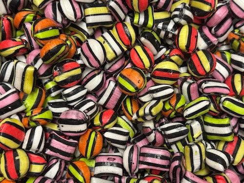 Liquorice Satins soft centred (100grams)