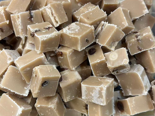 Rum & Raisin Fudge (100grams)